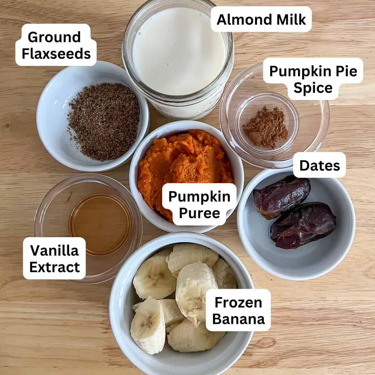 ingredients for pumpkin berry spice smoothie
