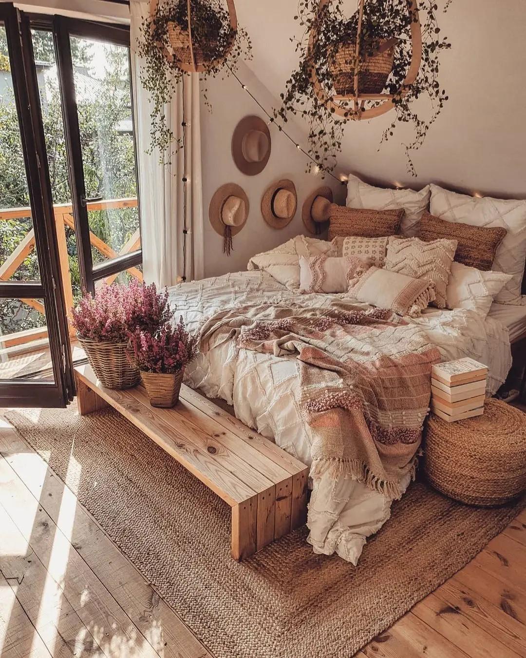 cozy and inviting small bedroom with a well-proportioned bed