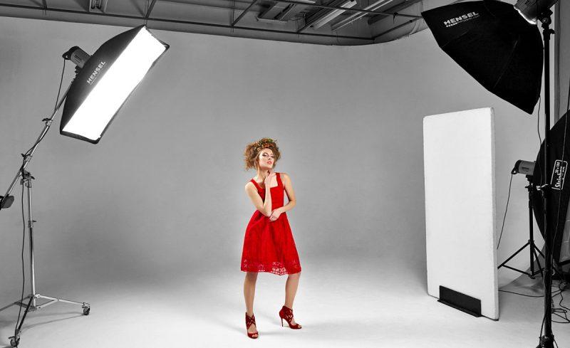 professional lighting setup for fashion photography