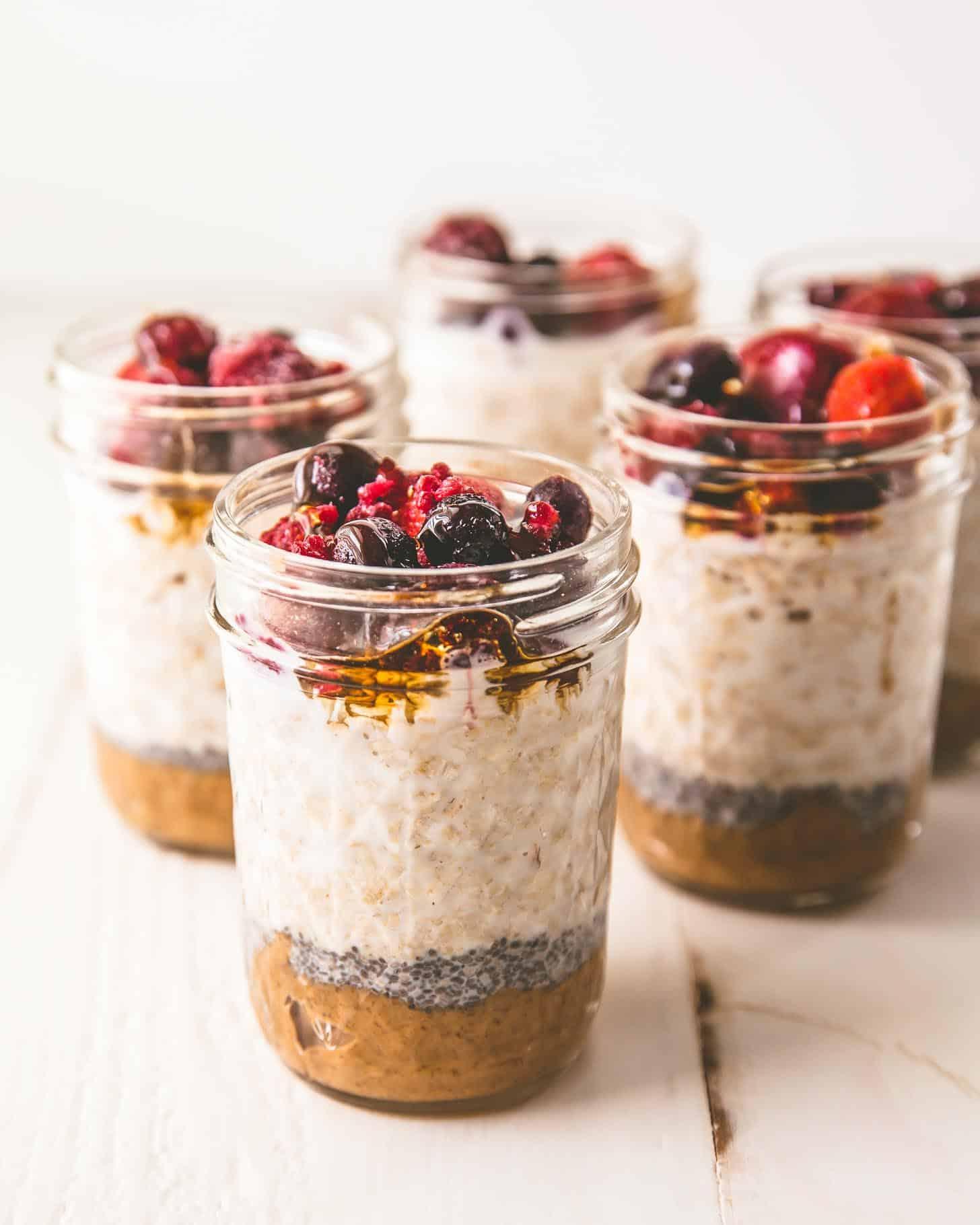 jar of overnight oats