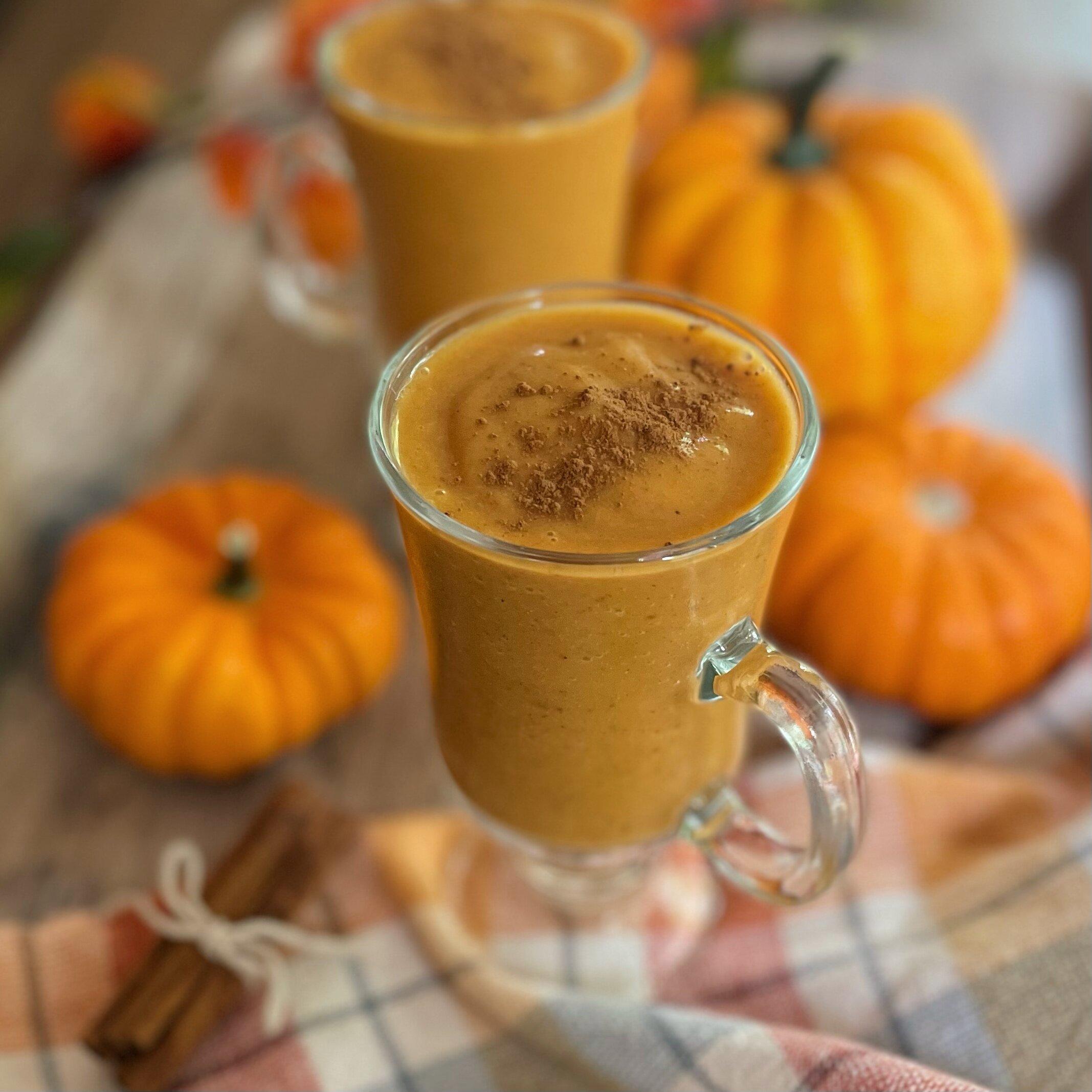 blended pumpkin berry spice smoothie