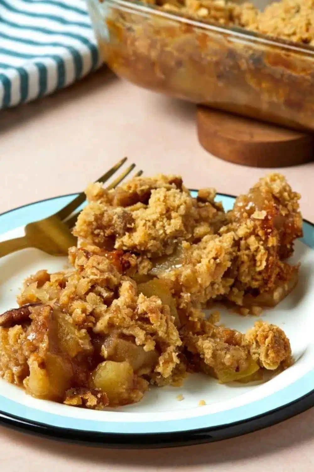 Pioneer Woman style apple crisp
