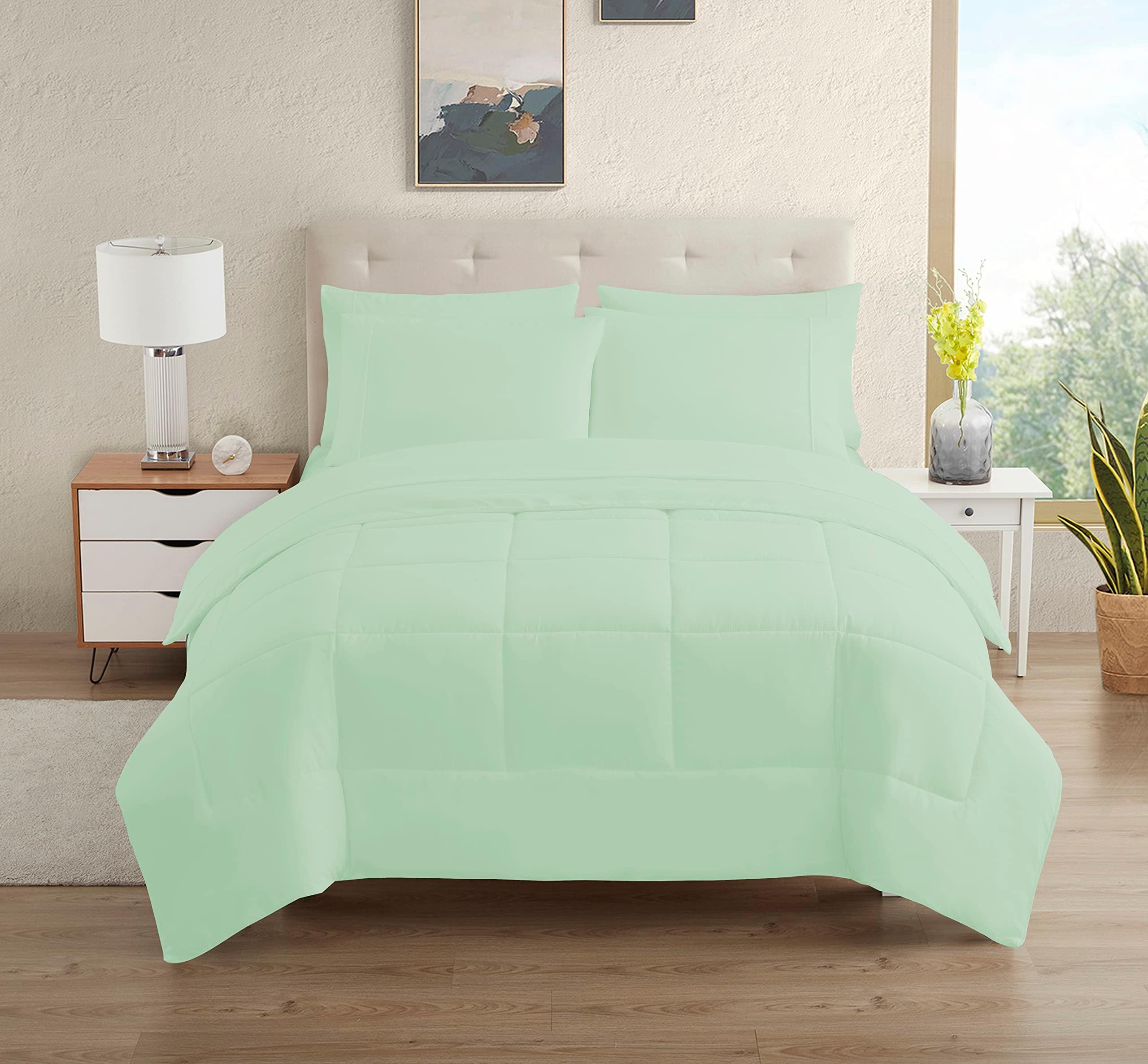 Stylish and comfortable dorm room bedding set