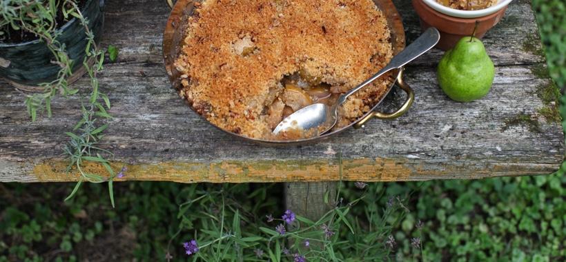lavender pear crisp with honey drizzle