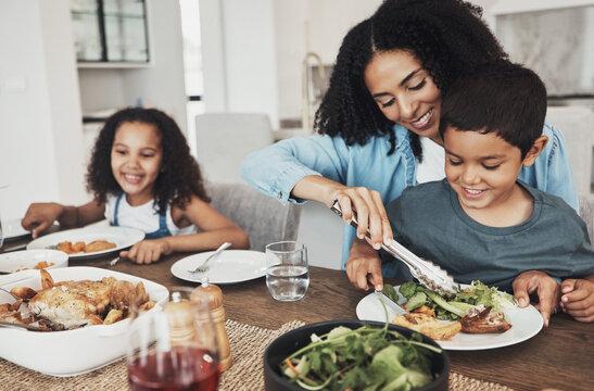family enjoying a healthy dinner at the table
