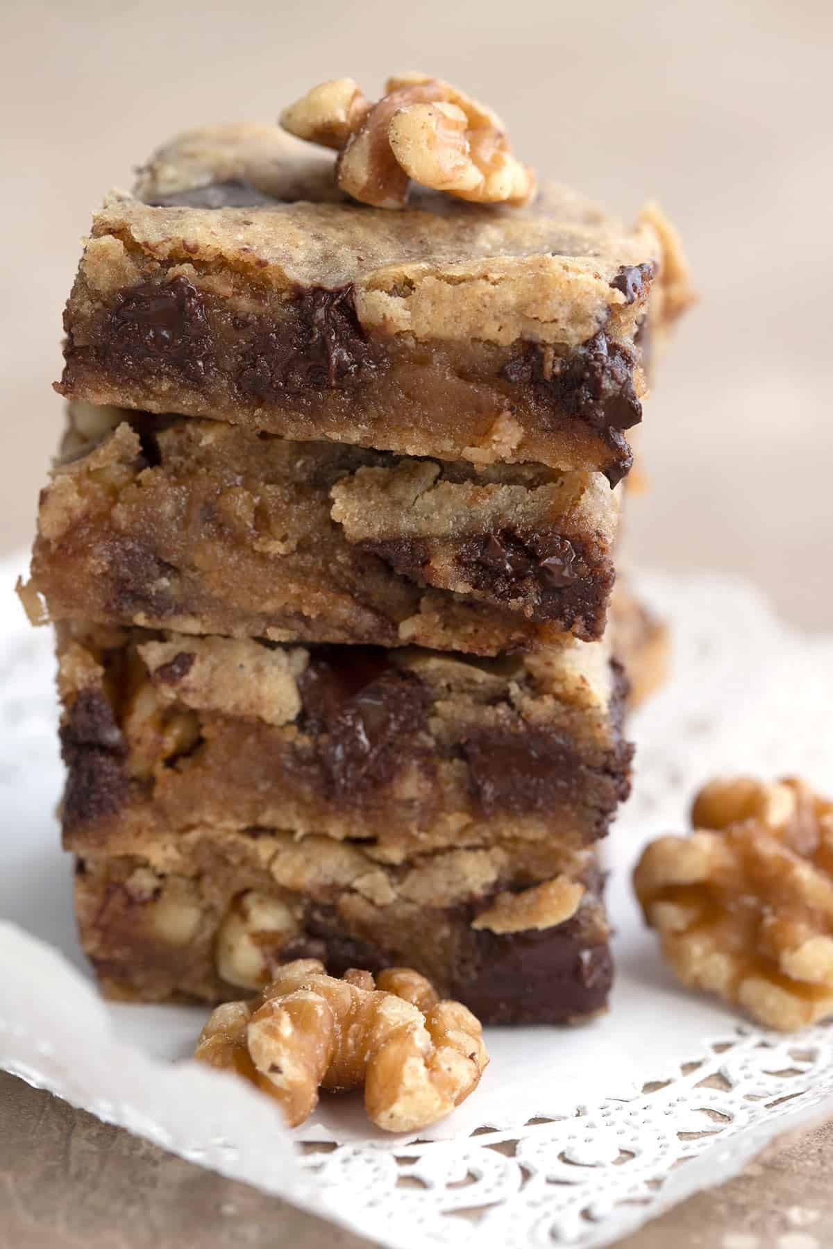maple walnut blondies close up shot