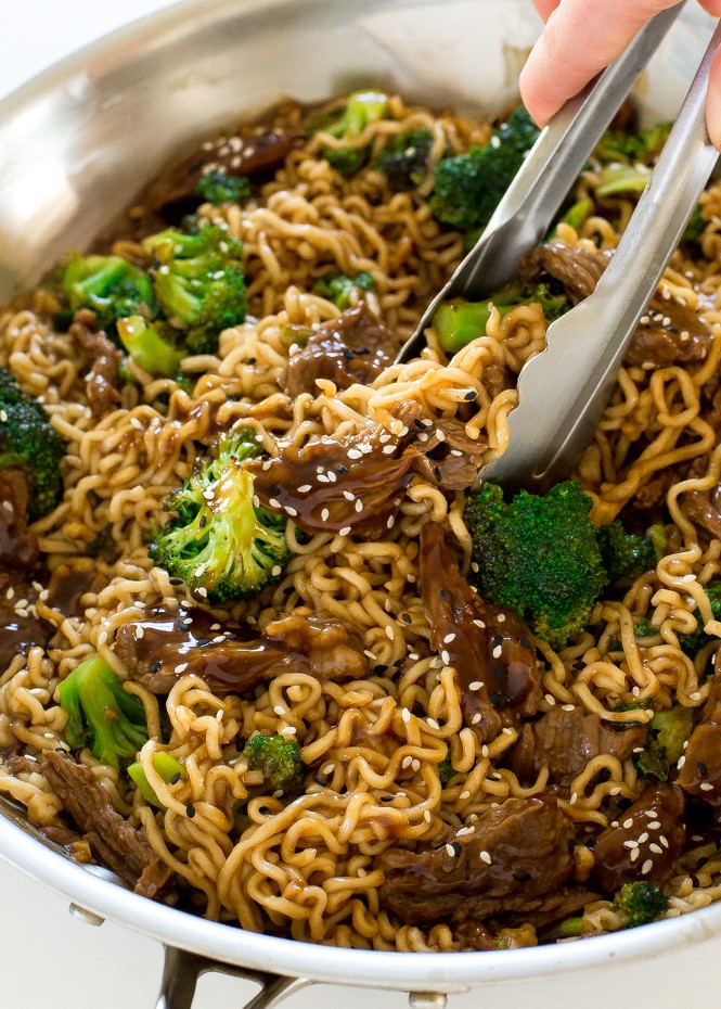 beef and broccoli ramen bowl close up